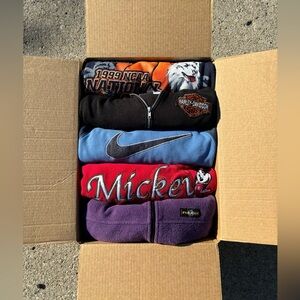 VINTAGE ( MYSTERY ) HOODIE AND TEESHIRT BUNDLE OF 10